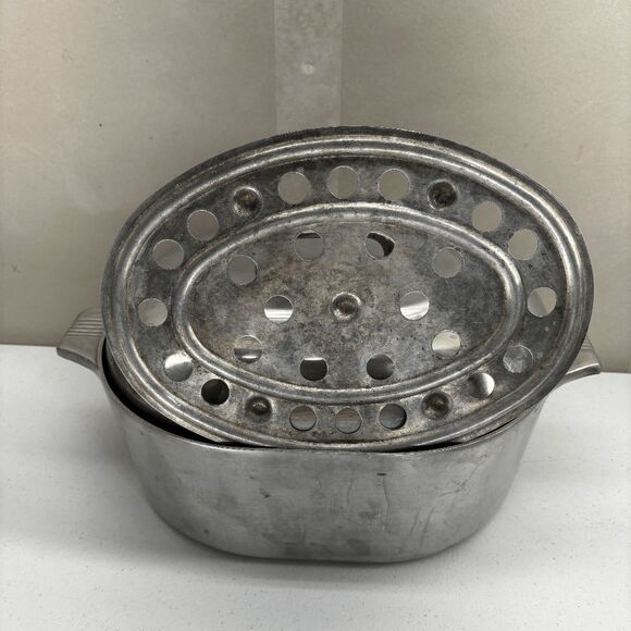 Vintage 1960s Magnalite Roaster Wagner Ware Sidney O 4265-P Aluminum with Trivet - Picture 1 of 16